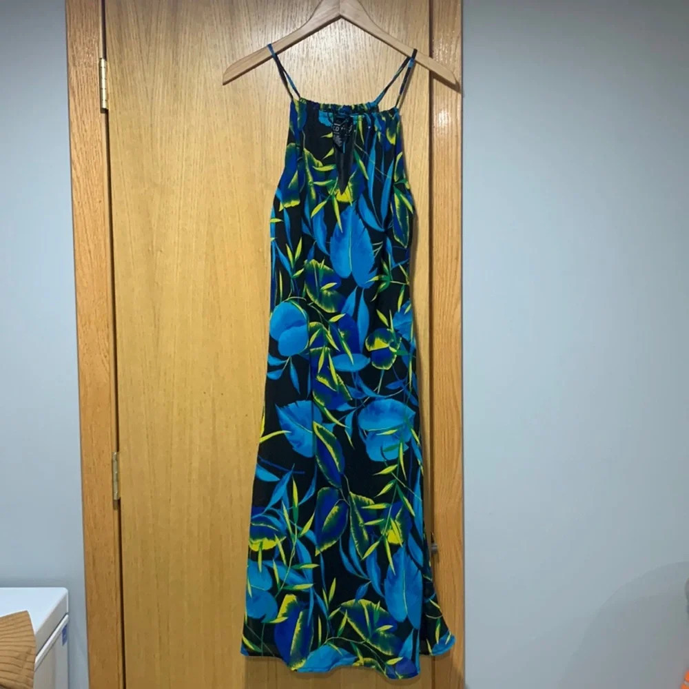 A Wild Thyme Sleeveless Floral Dress